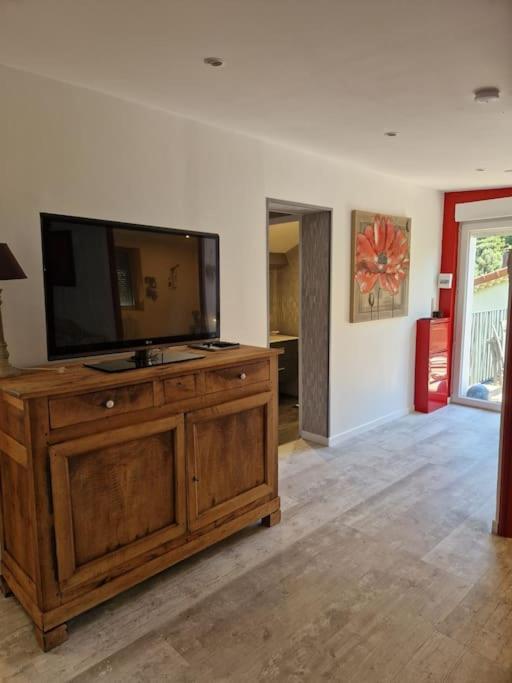 Le Coutelier Apartment *